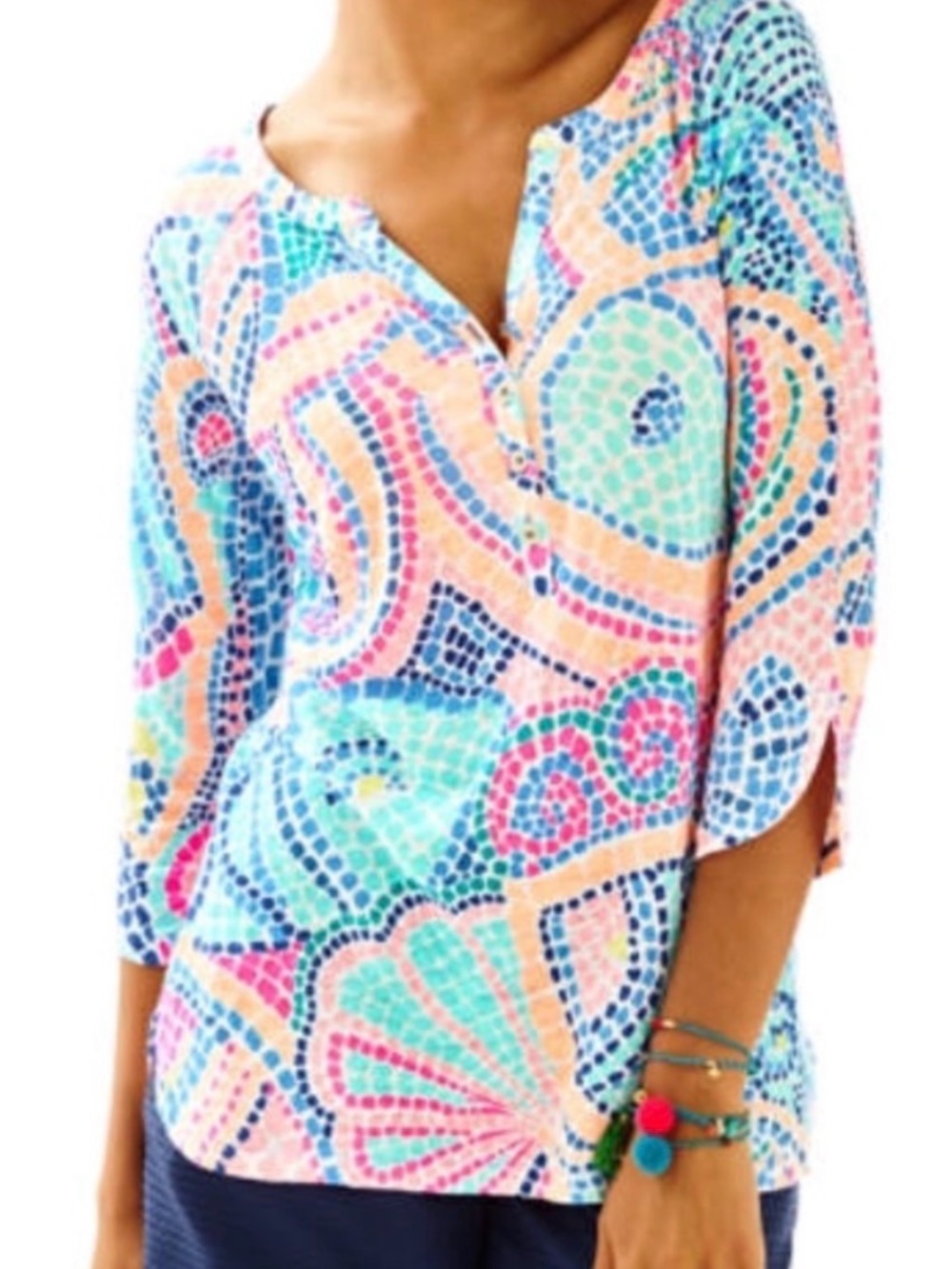 Lilly Pulitzer Multi-Color Mosaic linen Top 3/4 sleeves spilt neck size medium